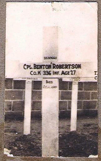 Benton Robertson's Gravesite